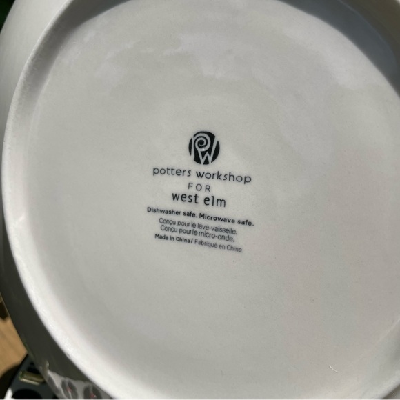 SOLD West Elm Potters Workshop Black Bean 9 Inch Plate Dish Salad Lunch Dinner - Picture 5 of 9